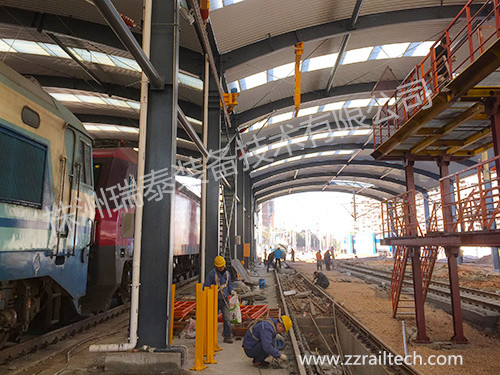 武客機(jī)移動接觸網(wǎng)